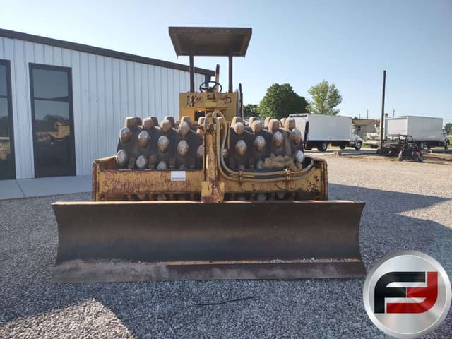 Image of Caterpillar CP-563 equipment image 1