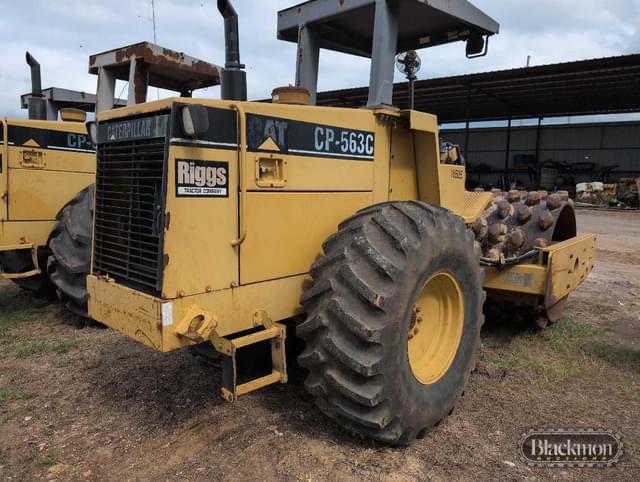 Image of Caterpillar CP-563C equipment image 4
