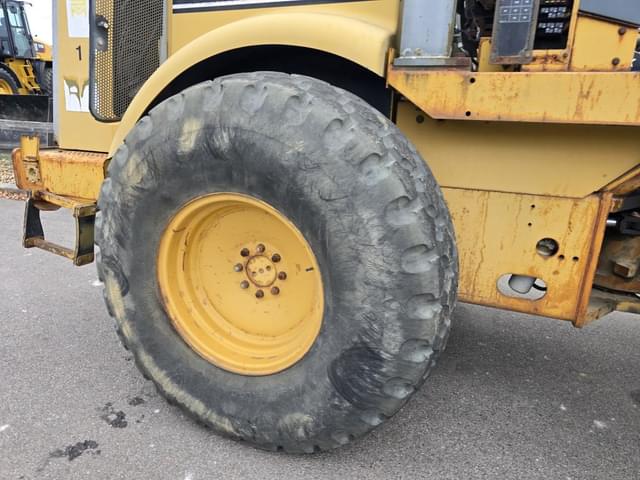 Image of Caterpillar CS-563D equipment image 3