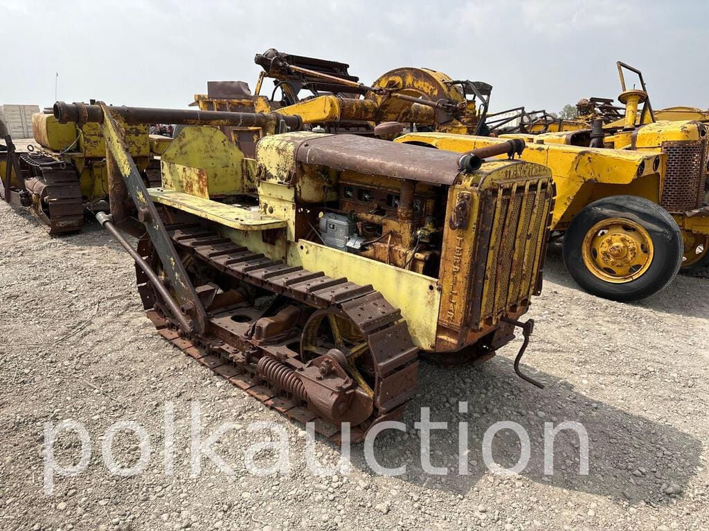 Main image Caterpillar D2
