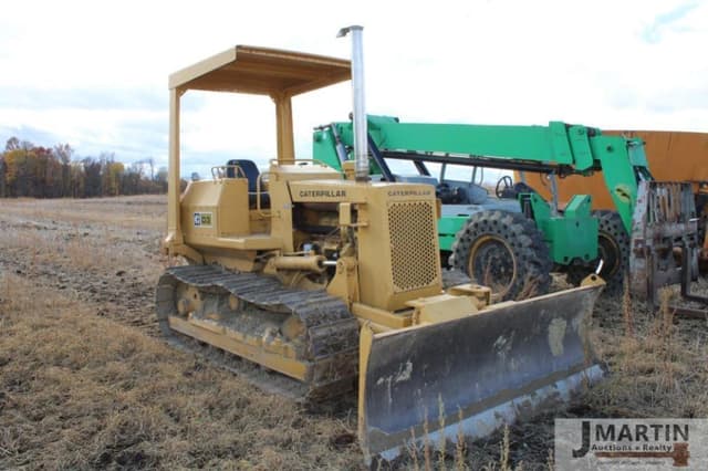 Image of Caterpillar D3 equipment image 1