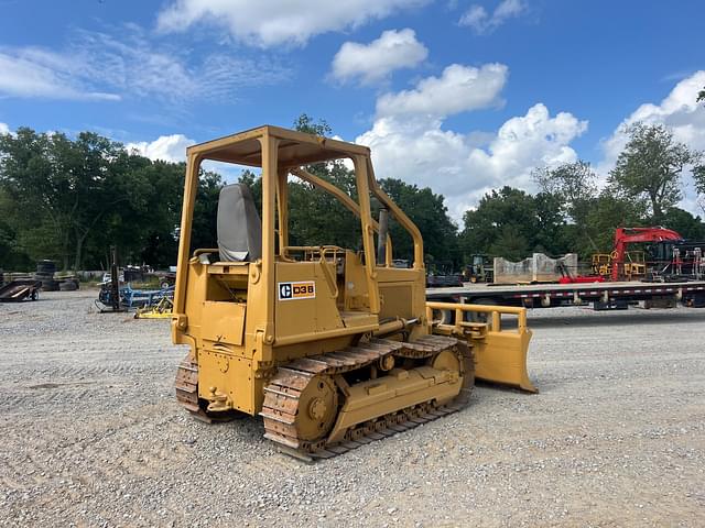 Image of Caterpillar D3B equipment image 3