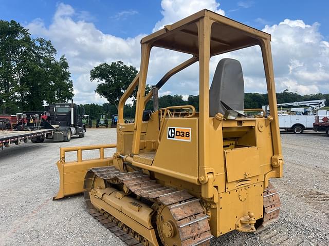 Image of Caterpillar D3B equipment image 1