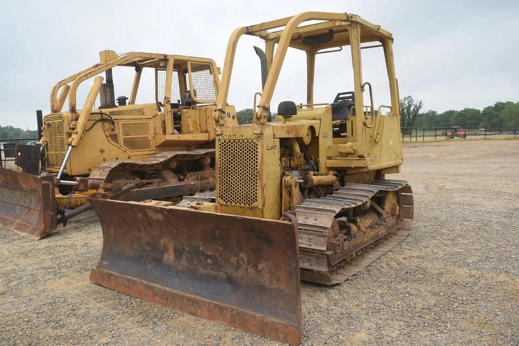 Image of Caterpillar D3B Primary image