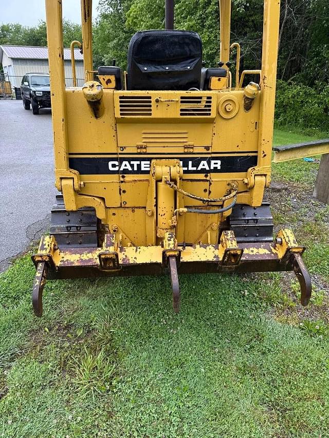 Image of Caterpillar D3C equipment image 2