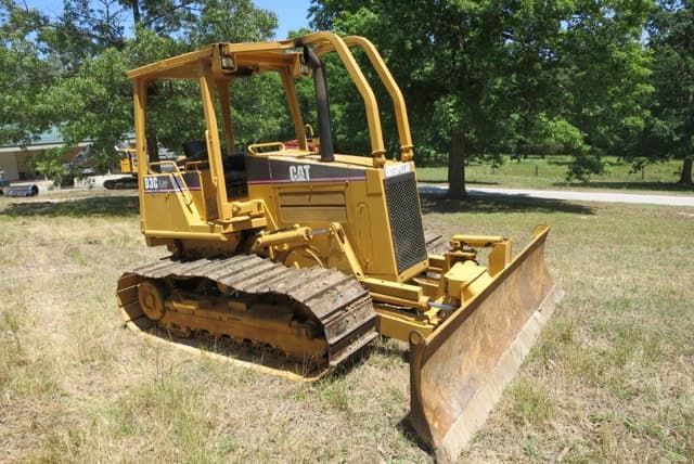 Image of Caterpillar D3C LGP equipment image 1