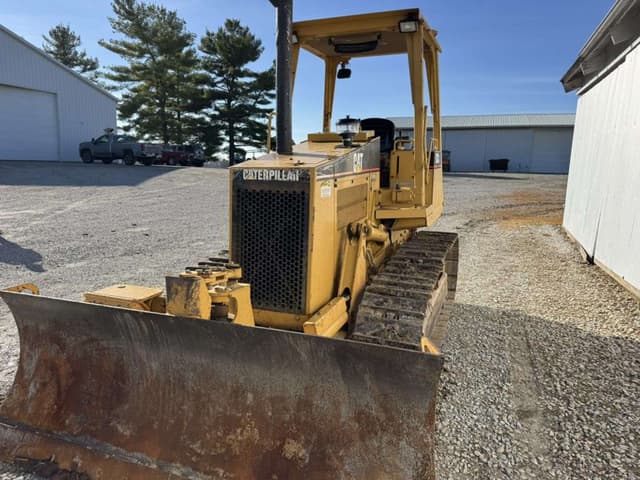 Image of Caterpillar D3C XL equipment image 2