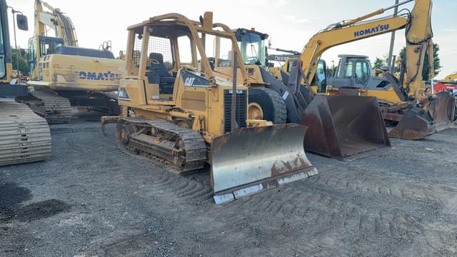 Image of Caterpillar D3G equipment image 2