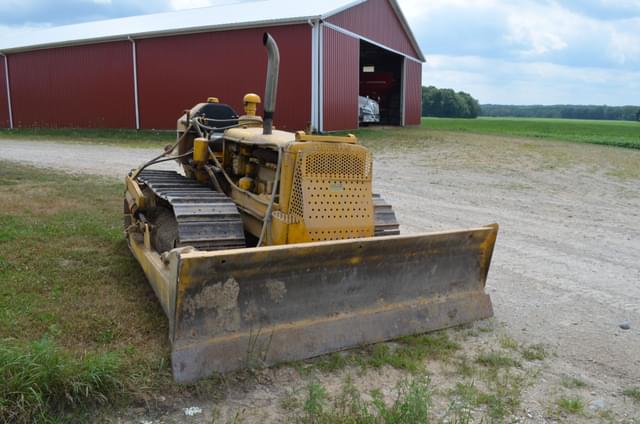 Image of Caterpillar D4 equipment image 1
