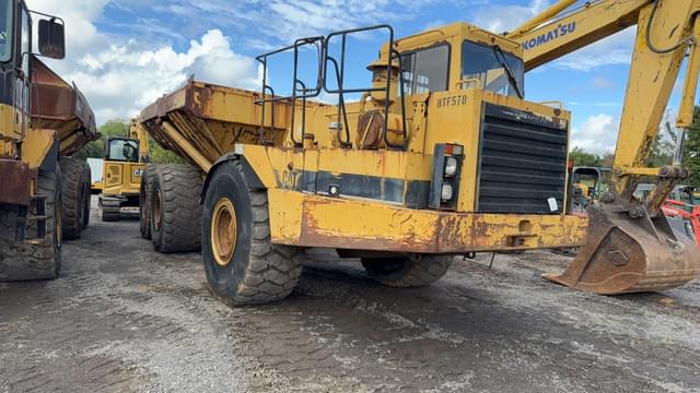 Image of Caterpillar D400D equipment image 2