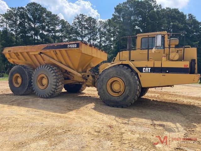 Image of Caterpillar D400D equipment image 1