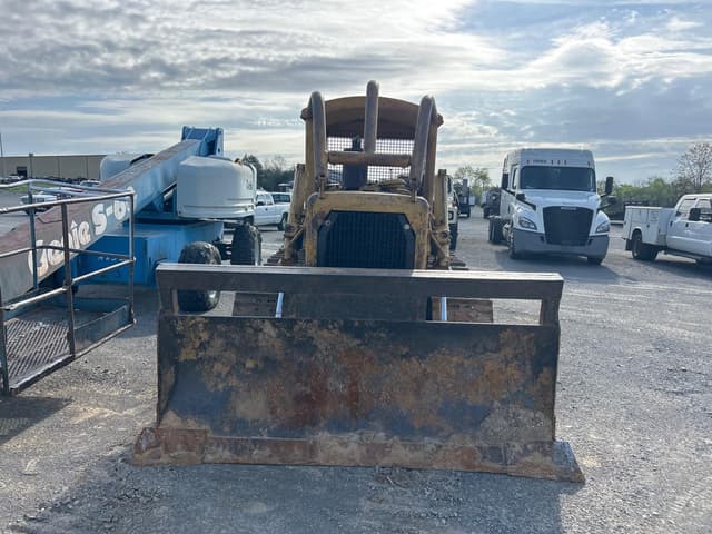 Image of Caterpillar D4D equipment image 2