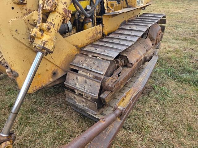 Image of Caterpillar D4D equipment image 3
