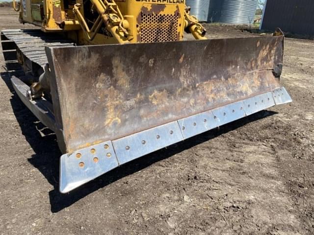 Image of Caterpillar D4E equipment image 2