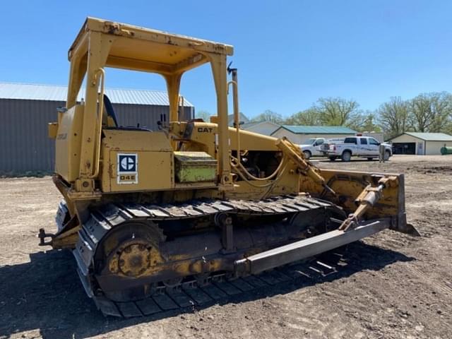 Image of Caterpillar D4E equipment image 4