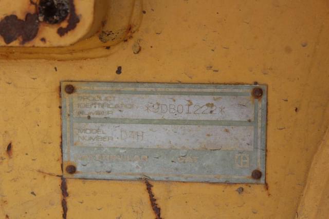 Image of Caterpillar D4H equipment image 3