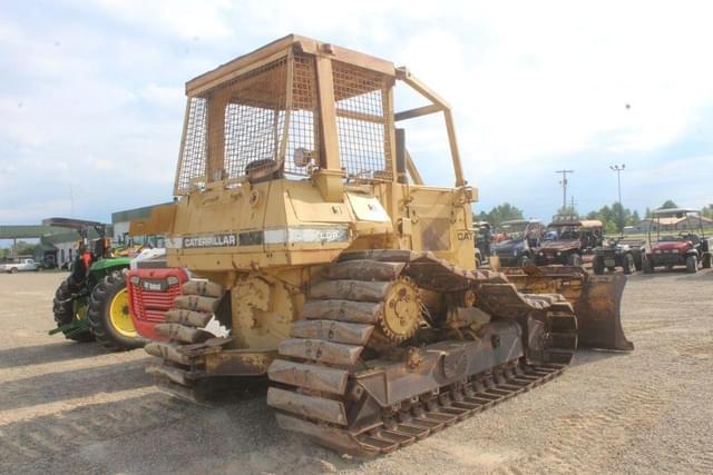 Image of Caterpillar D4H equipment image 2