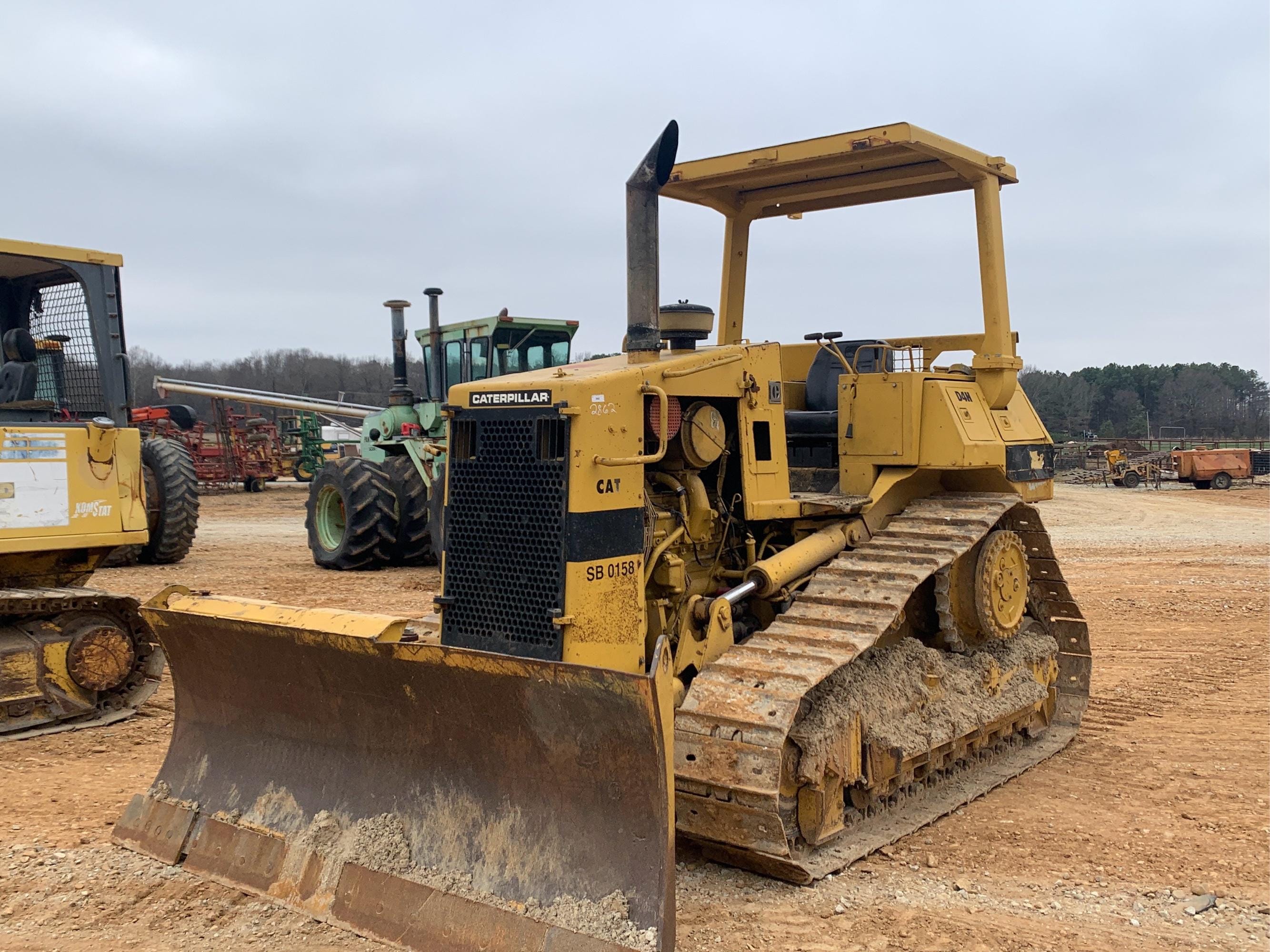 Main image Caterpillar D4H