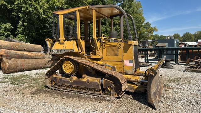 Image of Caterpillar D4H equipment image 2