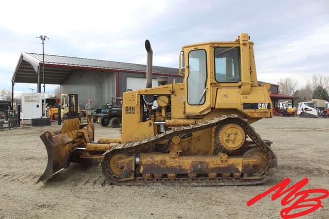 Image of Caterpillar D4H Series II equipment image 1
