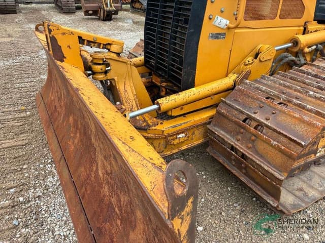 Image of Caterpillar D4K equipment image 2