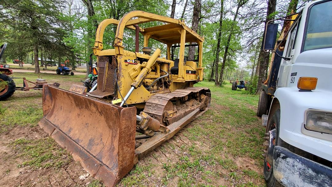 Image of Caterpillar D5 Primary image