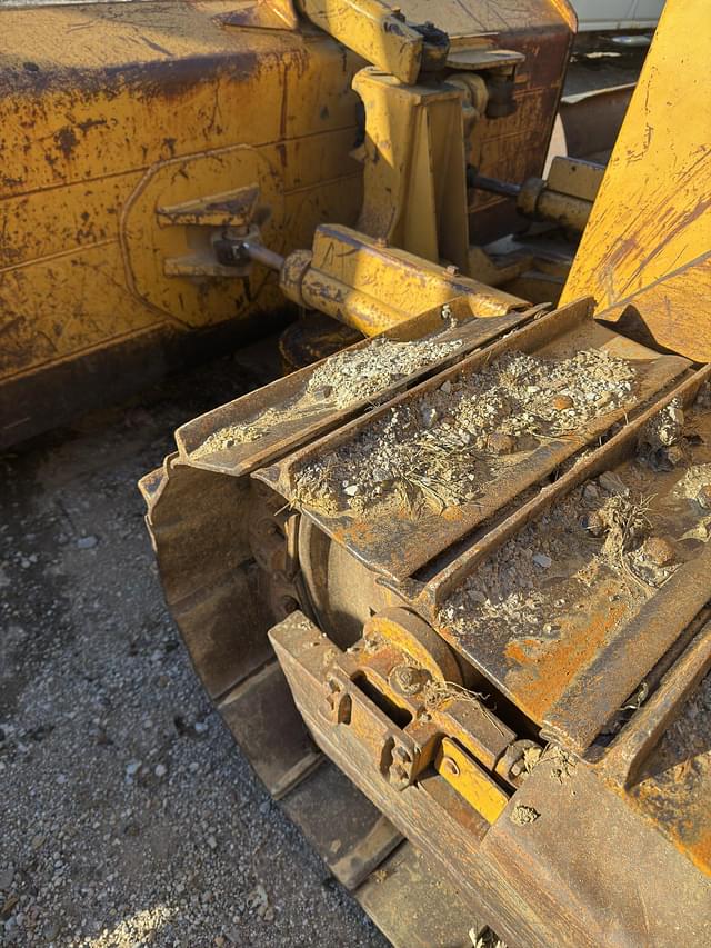 Image of Caterpillar D5C XL equipment image 4