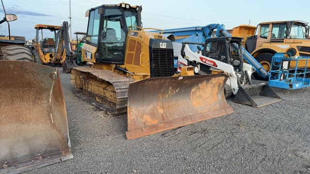 Image of Caterpillar D5K2 LGP equipment image 2