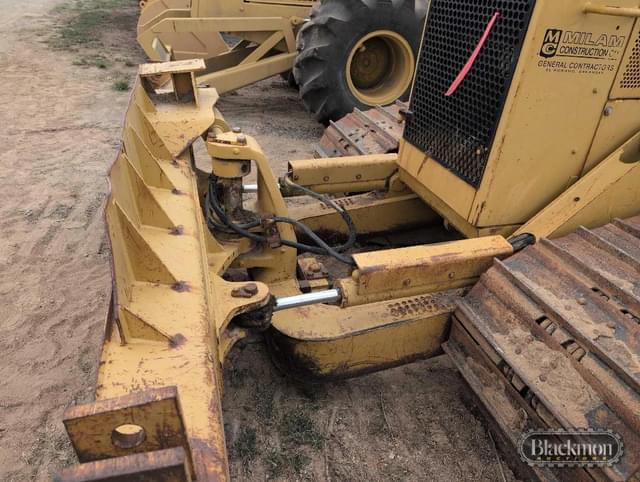 Image of Caterpillar D5M equipment image 1