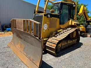 Caterpillar D5M Equipment Image0