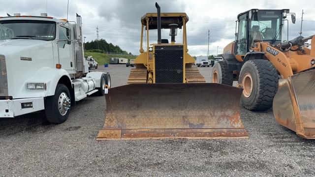 Image of Caterpillar D5M equipment image 1