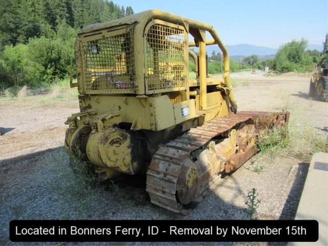 Image of Caterpillar D6 equipment image 4