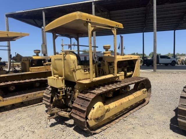 Image of Caterpillar D6 equipment image 1