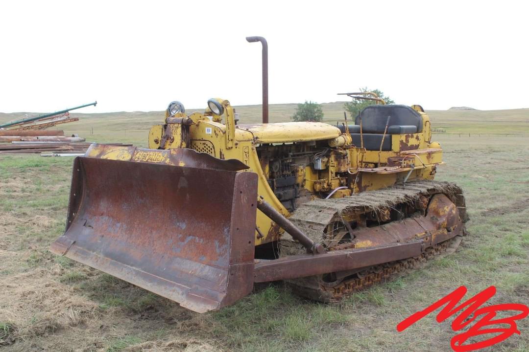 Image of Caterpillar D6 Primary image