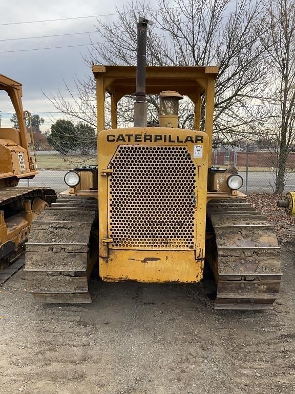 Image of Caterpillar D6C equipment image 1