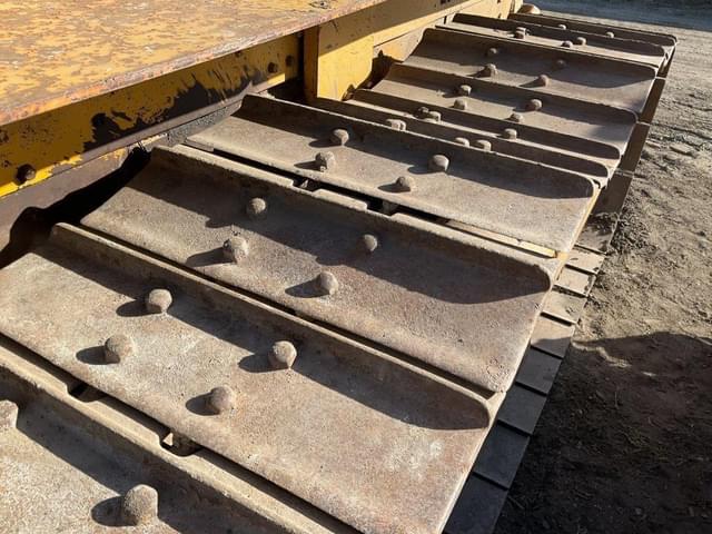 Image of Caterpillar D6C equipment image 4