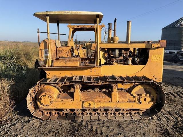 Image of Caterpillar D6C equipment image 1