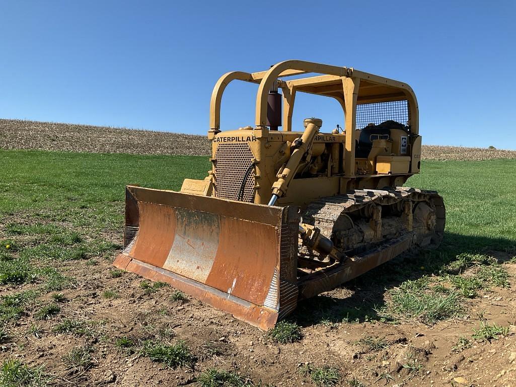 Image of Caterpillar D6C Primary image
