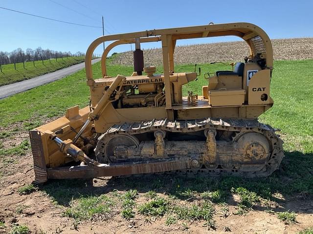 Image of Caterpillar D6C equipment image 1