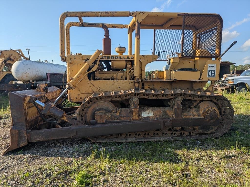 Image of Caterpillar D6C Primary image