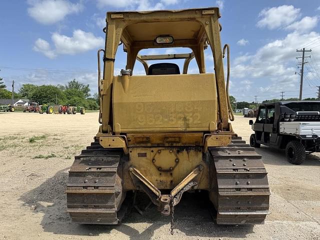 Image of Caterpillar D6D equipment image 4