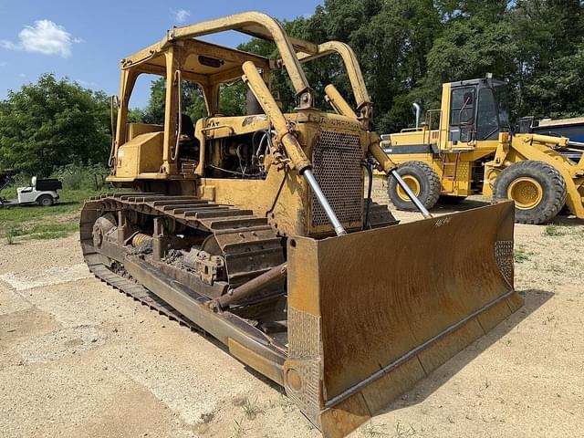 Image of Caterpillar D6D equipment image 2
