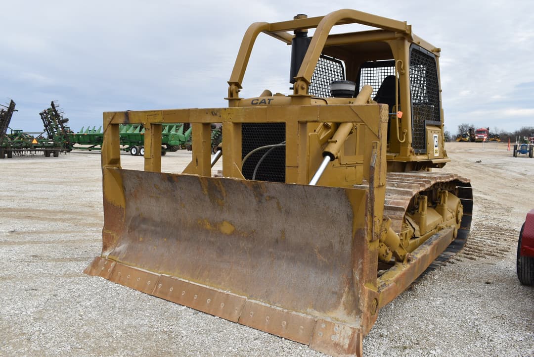 Image of Caterpillar D6D Primary image