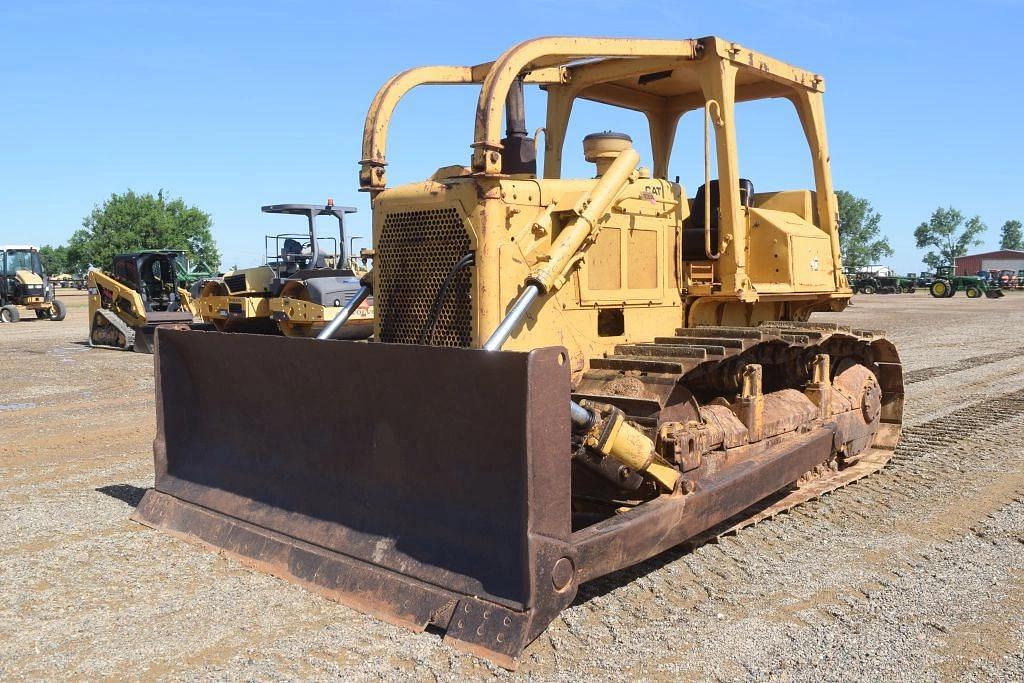 Image of Caterpillar D6D Primary image