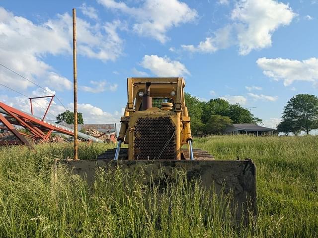 Image of Caterpillar D6D equipment image 2