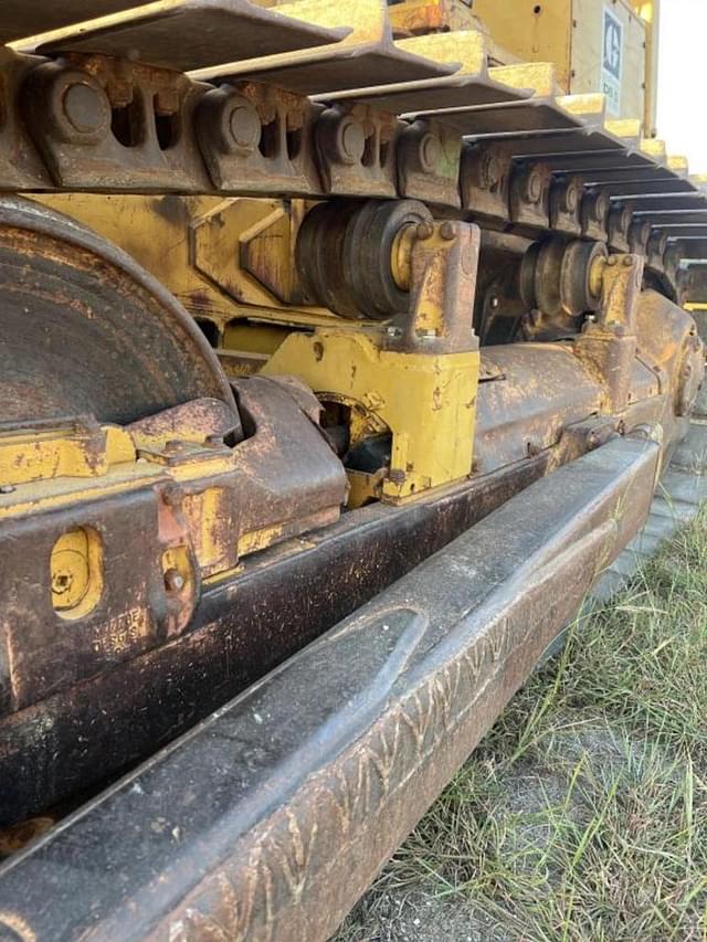 Image of Caterpillar D6D equipment image 3