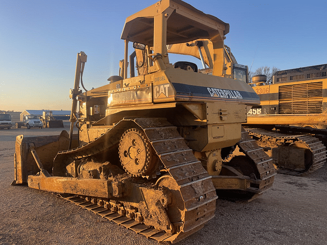 Image of Caterpillar D6H II equipment image 3