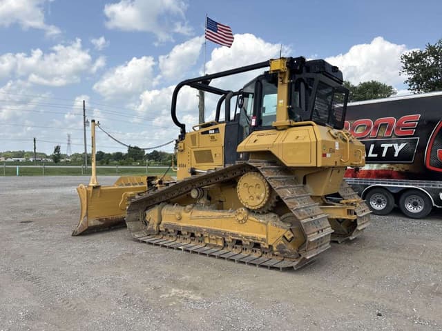 Image of Caterpillar D6N LGP equipment image 2