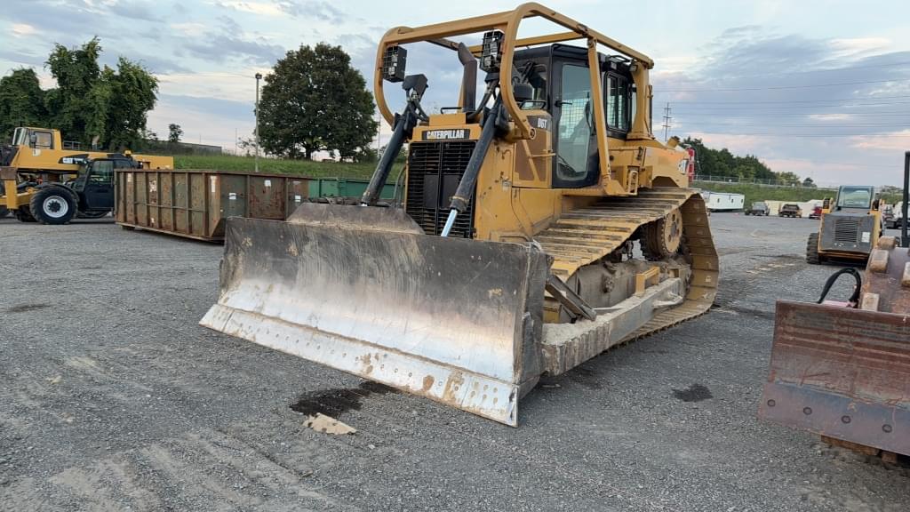 Image of Caterpillar D6T LGP Primary image