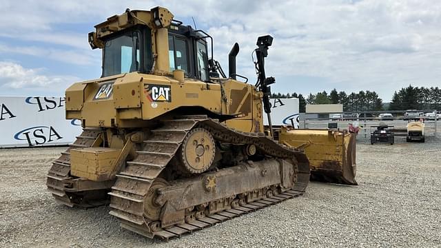 Image of Caterpillar D6T LGP equipment image 4
